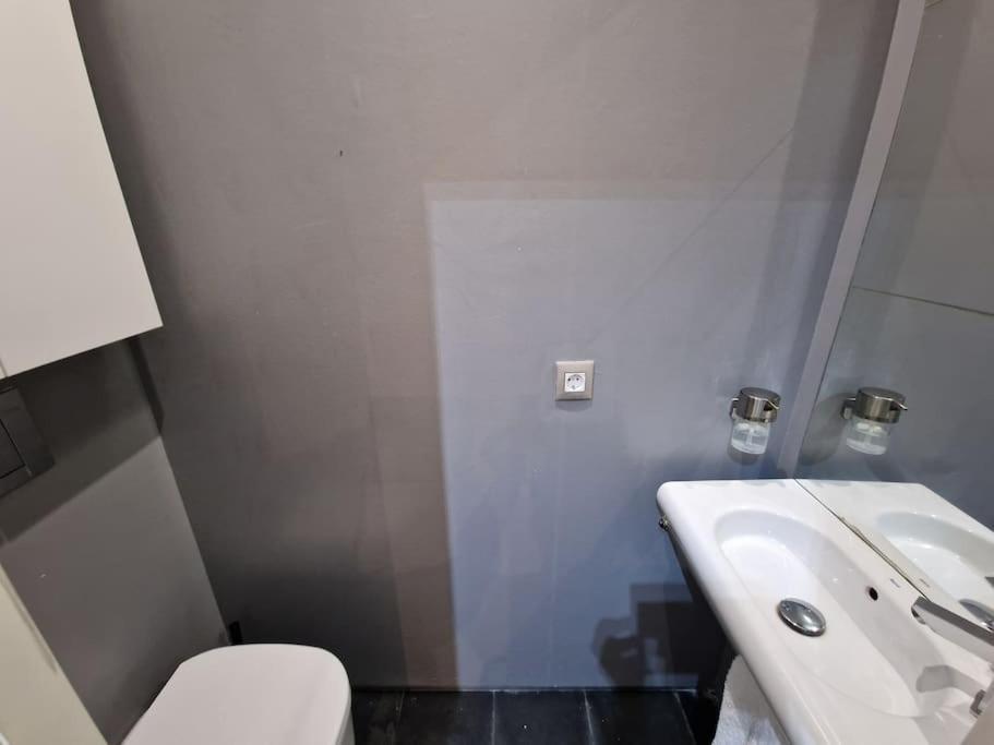 Exclusivo Apartamento De Diseno Centro Sevilla Matahacas Bajo Sevilha Exterior foto