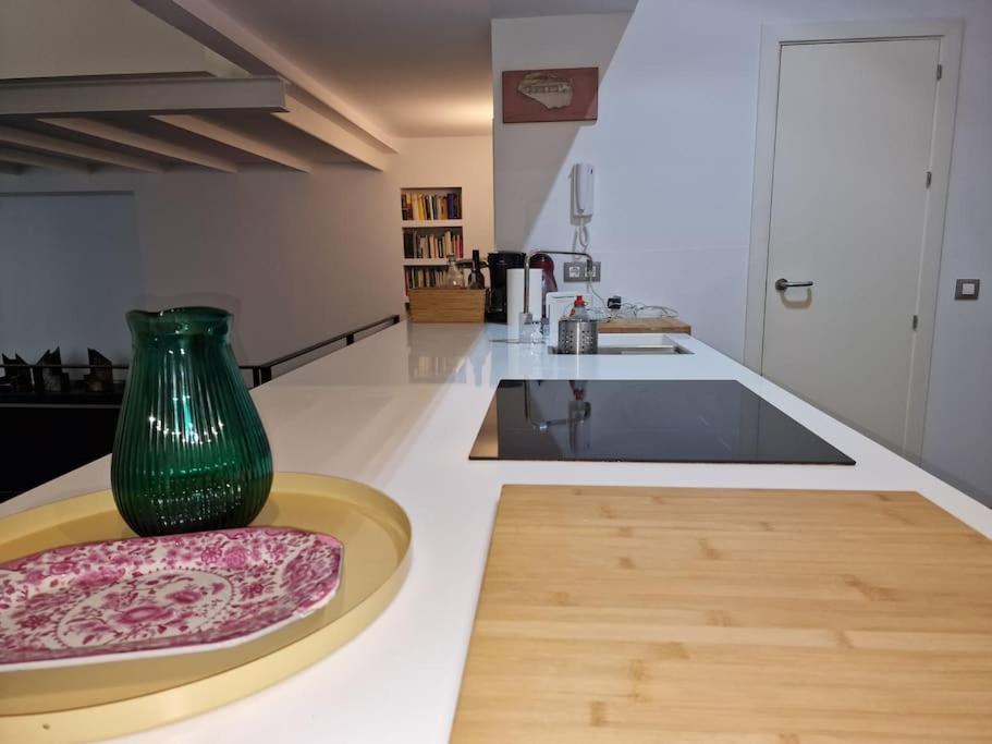 Exclusivo Apartamento De Diseno Centro Sevilla Matahacas Bajo Sevilha Exterior foto